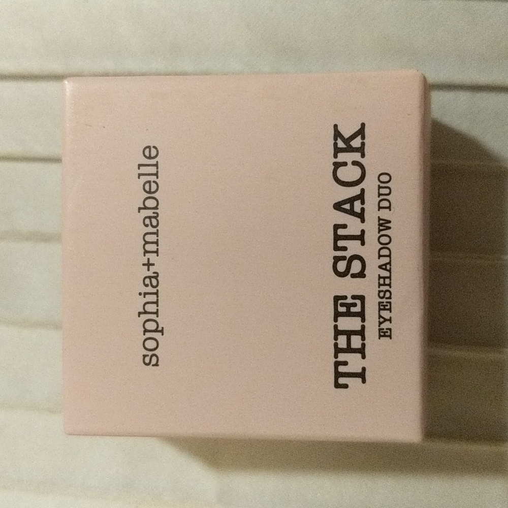 NWT Sophia+Mabelle Eyeshadow Duo